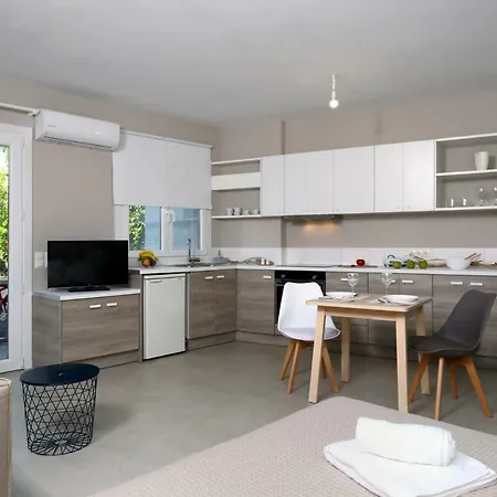 Sti Chora Apartament *