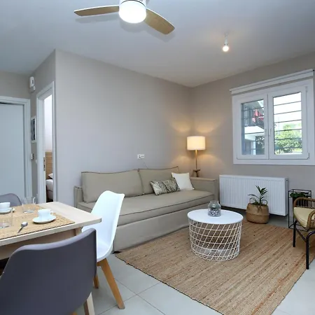 Sti Chora Apartment